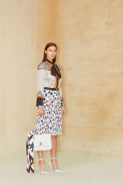 Look 1